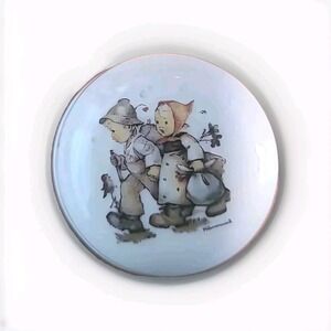 MJ Hummel Hansel & Gretel Porcelain Jewelry Small Trinket Box Germany